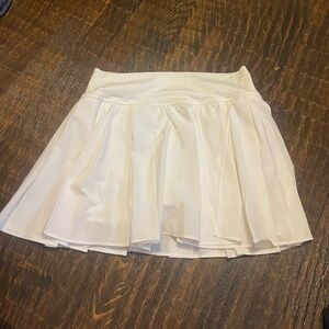 Aerie offline white skirt!